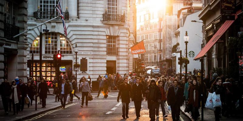 工业设备关键零部件选材指南：如何在性能、成本与寿命间找到最佳平衡点 | 佛山意航